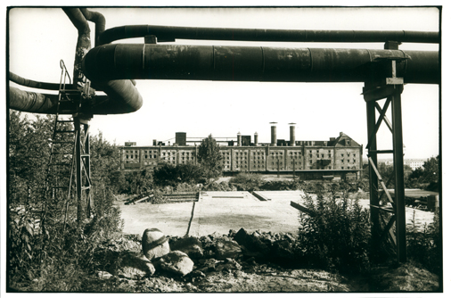 Zeitgeschichte und fotografische Stillleben der Dinge Zeitgeschichte und fotografische Stillleben der Dinge