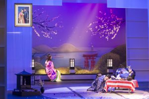 Szene aus "Madame Butterfly" am Theater Annaberg