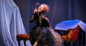 GERA: Zwei Opern mit Telefon