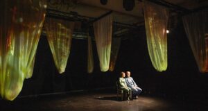 Leipzig: Parabel auf die Arbeitswelt